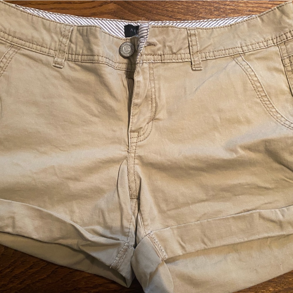 Women’s American Eagle shorts